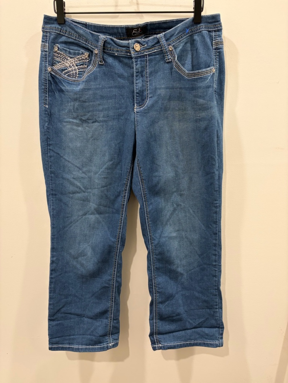 Earl 90’s Jeans Medium Blue Cropped Embellished Pocket Jeans bling flap pockets
